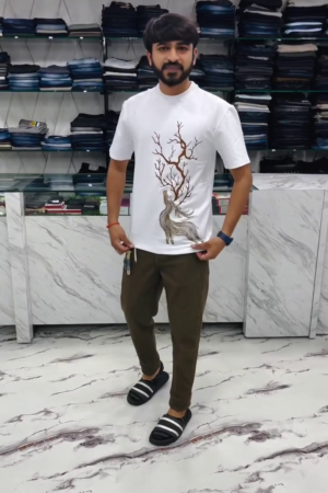 Regular Fit Graphic Print Crew-Neck T-Shirt | S