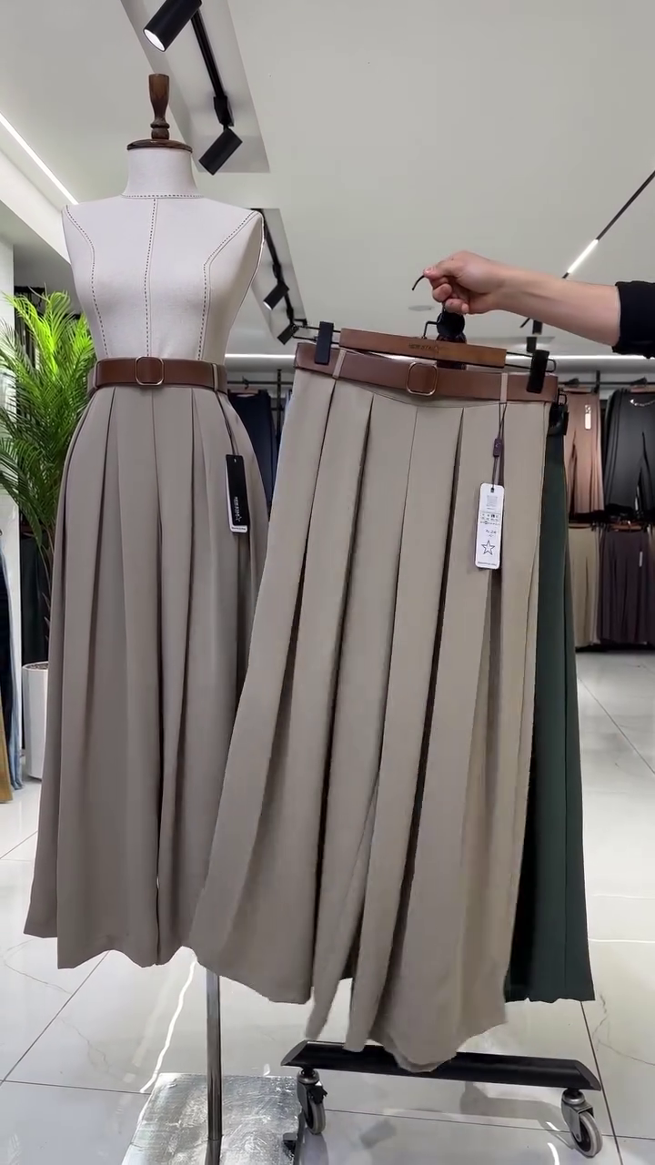 Women Wide Leg Solid Grey Pants - Image 7