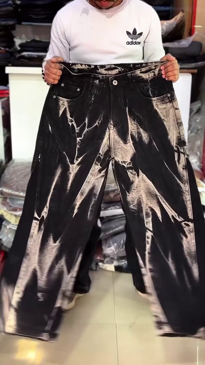 Straight Low Jeans - Image 4